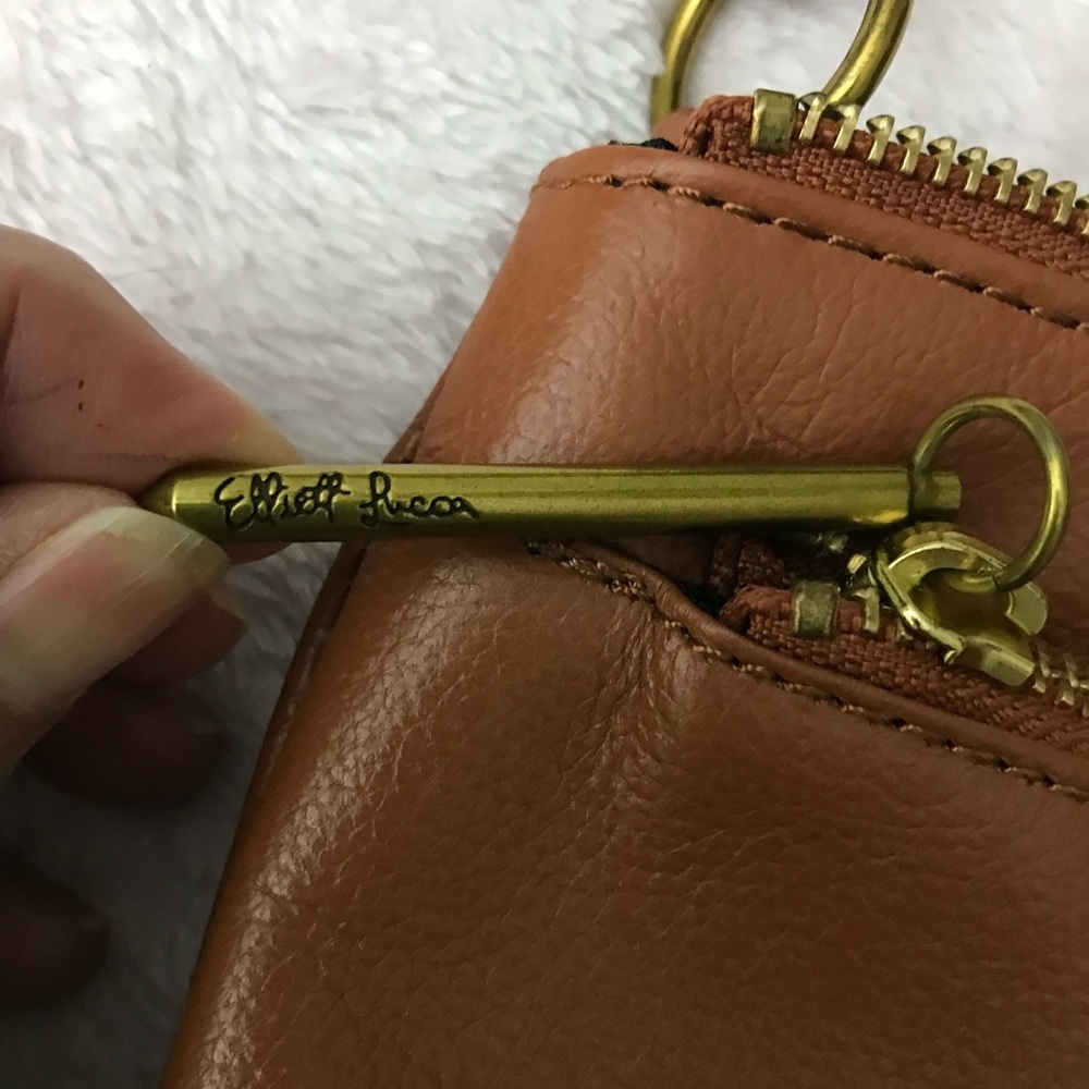 Elliott Lucca Leather Crossbody Demi Clutch Bag Chain & Leather Strap NWOT - Picture 9 of 16